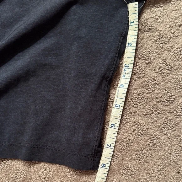 Lululemon Men's dark heather blue Athletic Shorts XL 8 in inseam - Picture 4 of 4